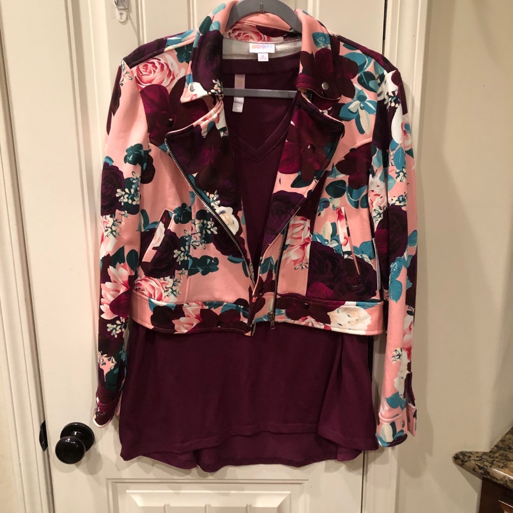 NWT 🌸 Lularoe Presley